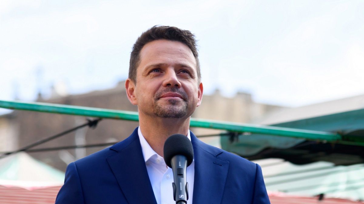 Rafał Trzaskowski goni Andrzeja Dudę