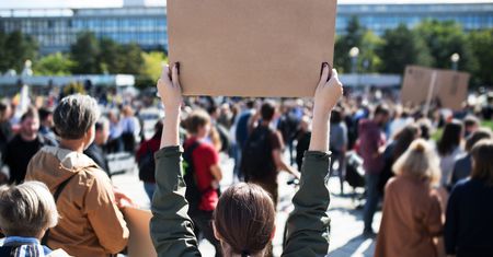 Pracownicy żądają podwyżek. Zapowiadają strajki i protesty. "Państwo sobie nie radzi"