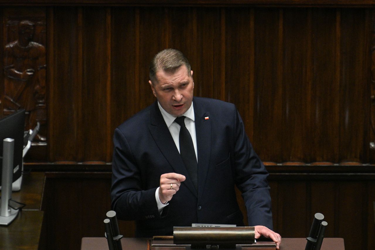 Polityczna zgoda w sprawie paliw? PiS naciska, KO deklaruje działania