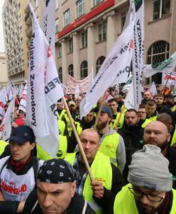 Górnicy grożą strajkiem. Chcą 300 mln zł, a wydobycie spada