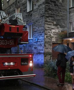 Winda z technikiem spadła z 10. piętra. Ustalono przyczynę wypadku