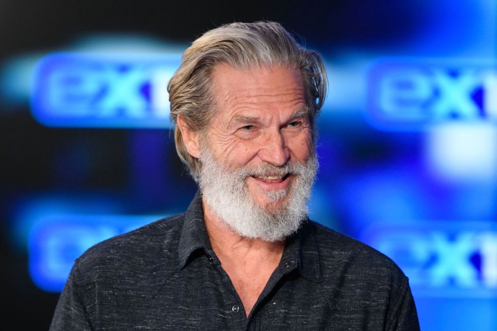 Jeff Bridges Visits "Extra"
BURBANK, CALIFORNIA - DECEMBER 13: Jeff Bridges visits "Extra" at Burbank Studios on December 13, 2019 in Burbank, California. (Photo by Noel Vasquez/Getty Images)
Noel Vasquez