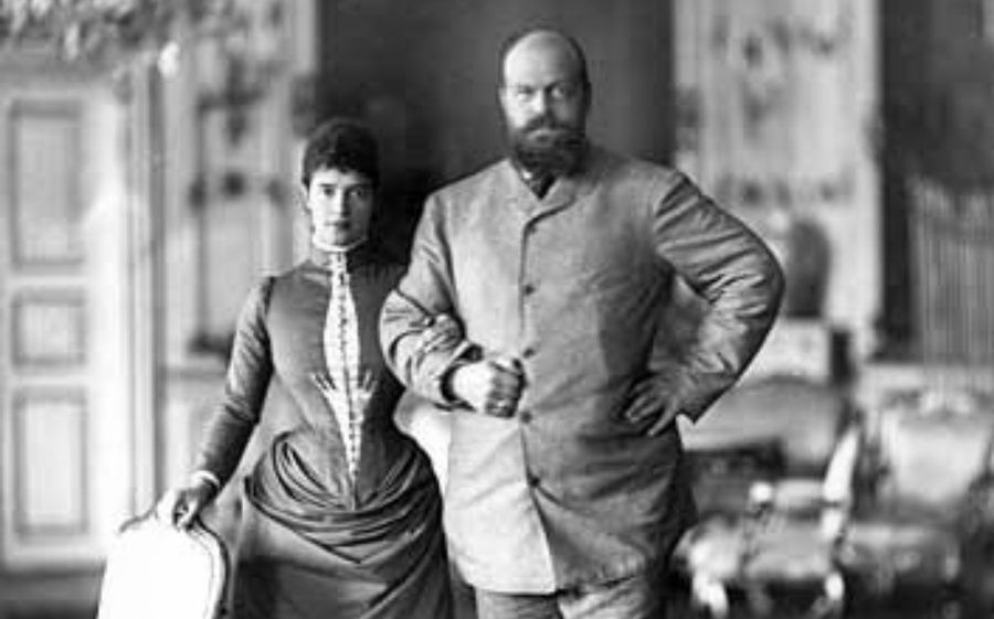 Caryca Maria Fiodorowna. Bolszewicy wcale nie zamordowali całej rodziny Romanowów