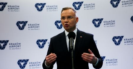 Duda leci do USA. Przed wyjazdem zwołał naradę