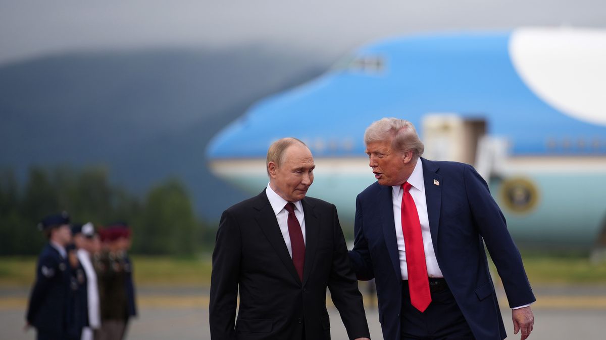 ANCHORAGE, ALASKA - AUGUST 15: U.S. President Donald Trump (R) walks with Russian President Vladimir Putin as they arrives at Joint Base Elmendorf-Richardson on August 15, 2025 in Anchorage, Alaska. The two leaders are meeting for peace talks aimed at ending the war in Ukraine.  (Photo by Andrew Harnik/Getty Images)