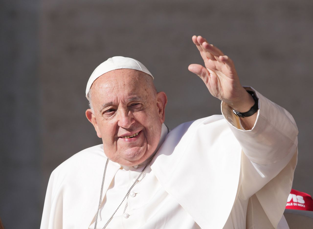 Pope Francis begins vacation ahead of intense September travel