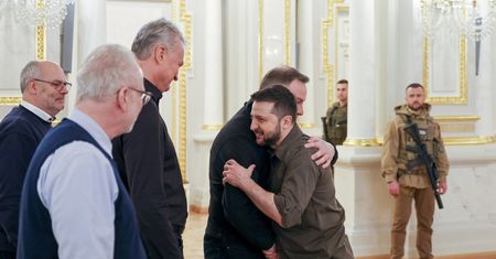 Wizyty polityków w Kijowie. Komorowski: "wytworzyła się pewna moda"