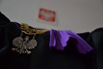 Kto jest ojcem? Przy sprawie rozwodowej trzeba liczyć dni. RPO występuje przeciwko absurdom