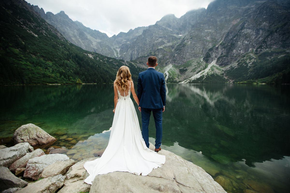 Para młoda nad Morskim Okiem, Tatry 