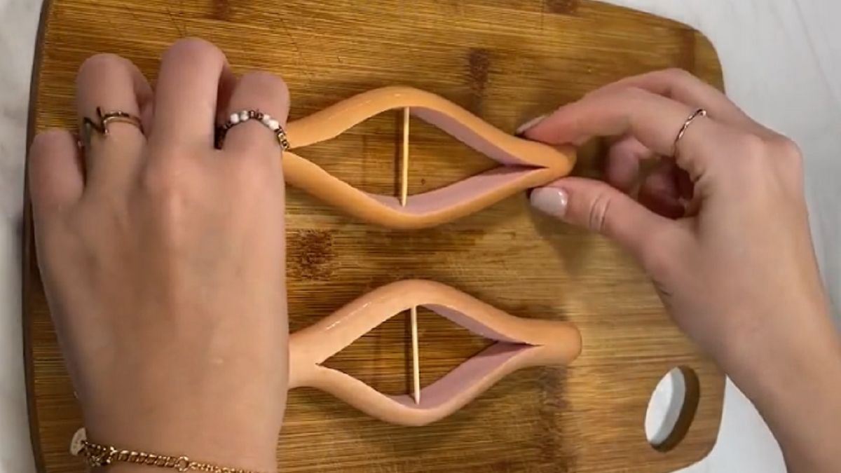 Ten przepis zobaczyło 8 milionów osób. Nigdy więcej nie zjesz parówek inaczej