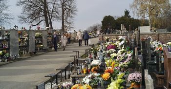 Dąbrowa Górnicza: Zaduszki 2025. Na Górce Gołonoskiej ruch od rana