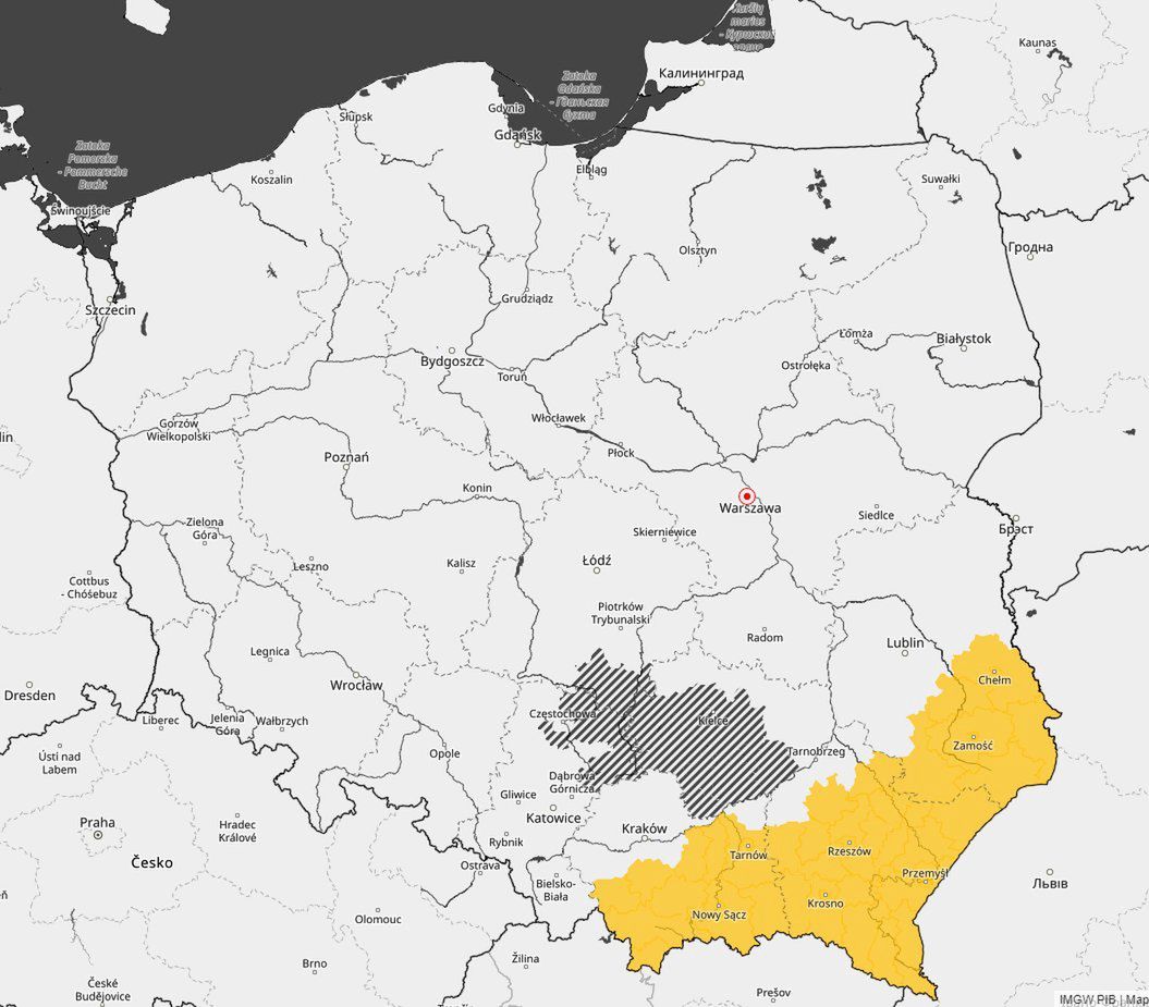 Prognozowane są burze, którym miejscami będą towarzyszyć silne opady deszczu do 25 mm oraz porywy wiatru do 70 km/h. Miejscami mały grad.