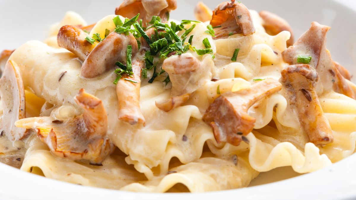 Makaron z kurkami podaj na obiad, a wszyscy oszaleją