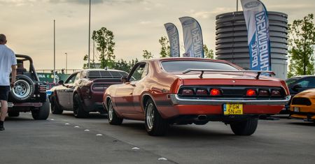 Ponad 470 aut i nietypowy rekord Guinnessa. Tak wyglądała American Cars Mania 2022
