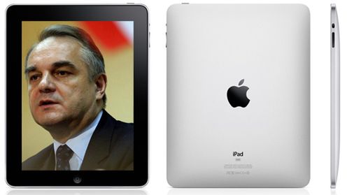 Waldemar Pawlak promuje Apple?