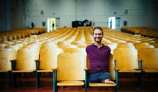 Nick Vujicic, który nie ma rąk i nóg, będzie motywował tysiące ludzi na stadionie w Poznaniu