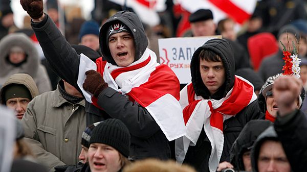 Opozycja świętuje rocznicę niepodległości
