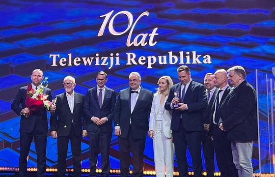TV Republika rozdała nagrody na 10-lecie. Dziękował Morawiecki, „chyży rój” w laudacji dla Pietrzaka