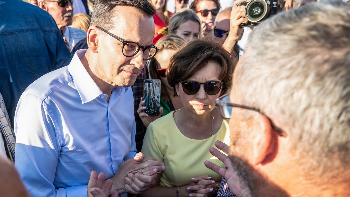 Mateusz Morawiecki, Marlena Mal�g
Tytus �mijewski
800 Plus, piknik, premier, wizyta, 800+, pikniku rodzinnym, w wiosce