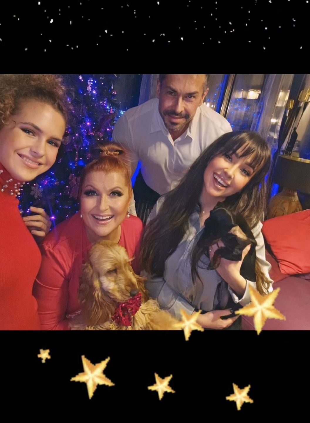 Katarzyna Skrzynecka z mężem i córkami