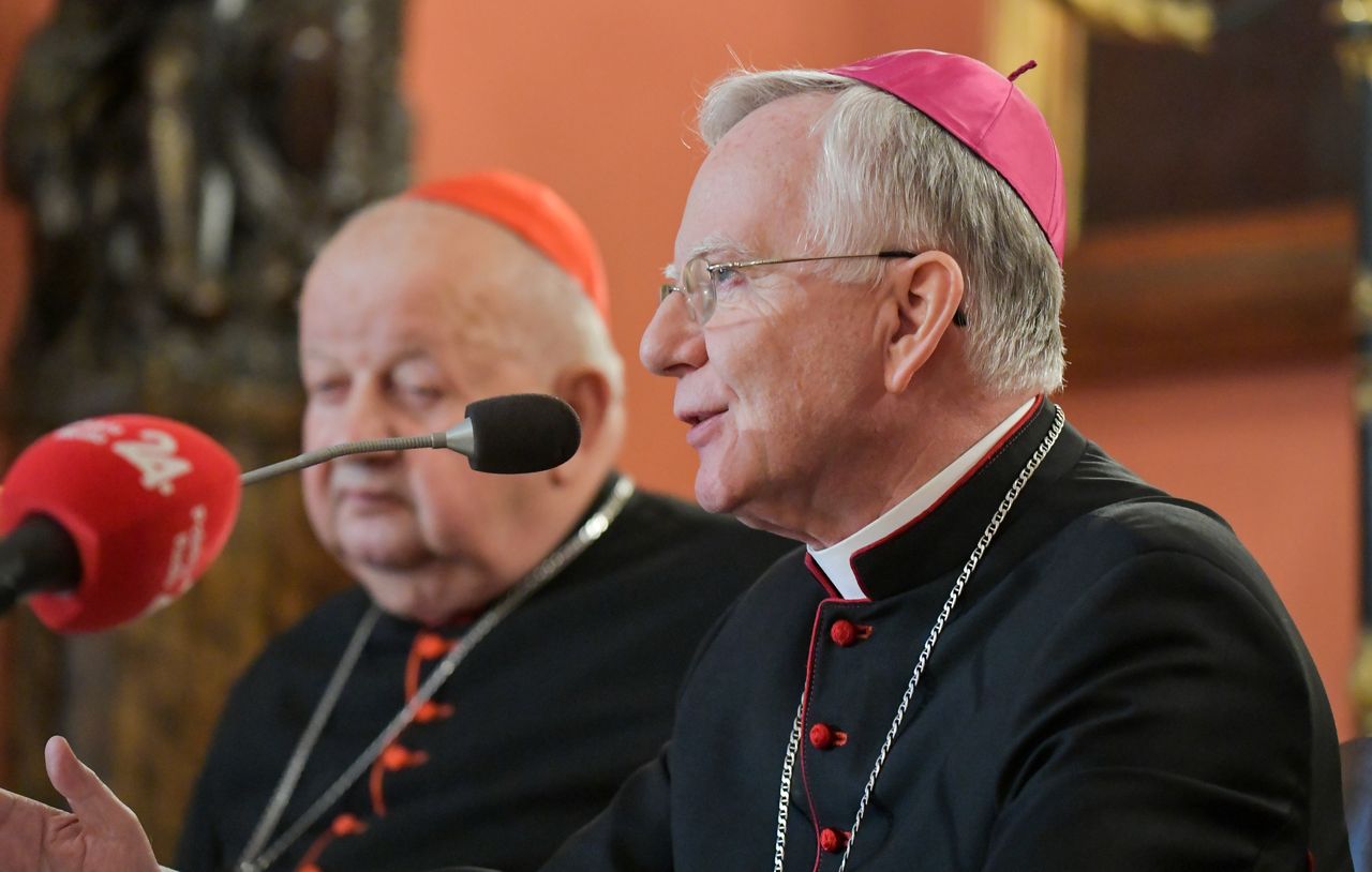 Aborcja. Abp Marek Jędraszewski: Kościół znalazł się na celowniku