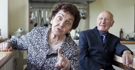 Ile będą żyli ludzie? Odkrycie naukowców. Podali wiek dla kobiet i mężczyzn