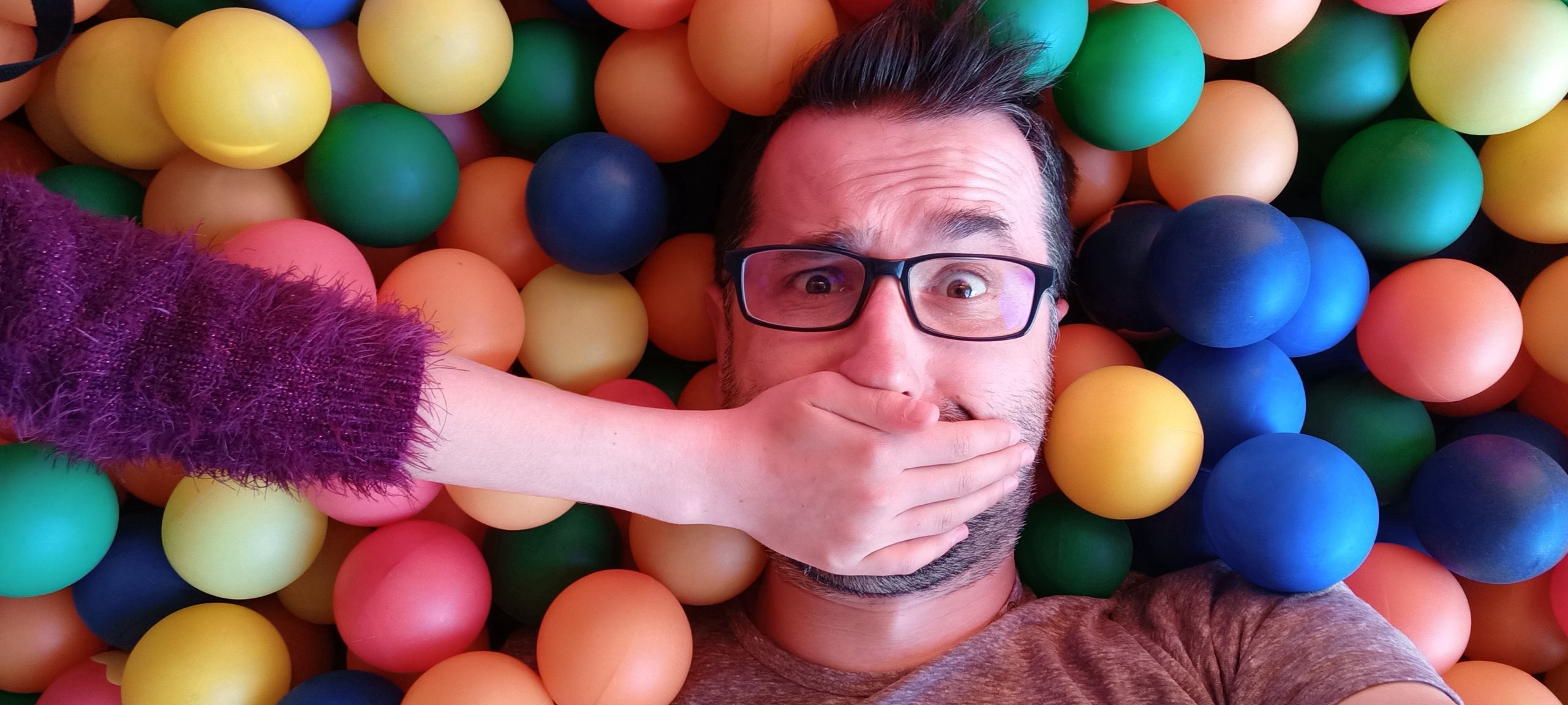 Marcin Perfuński ma pięć córek. I choć prowadzi blog, nie pokazuje twarzy dzieci