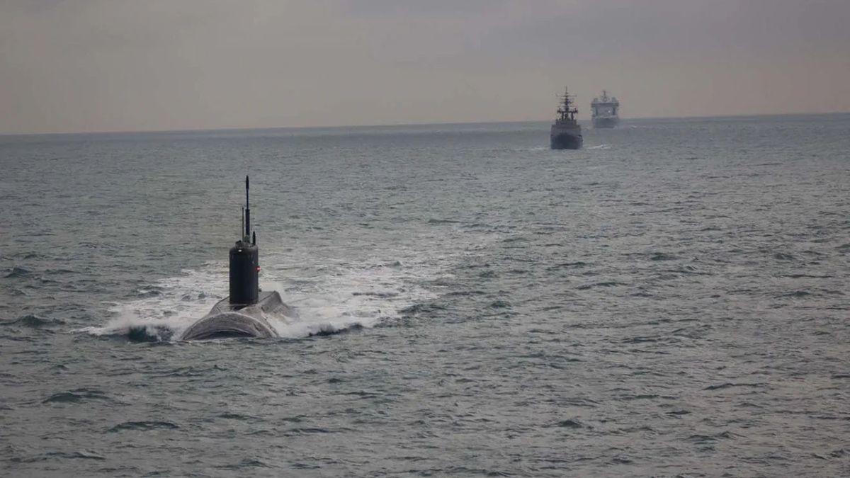 Brytyjczycy śledzili rosyjski okręt podwodny