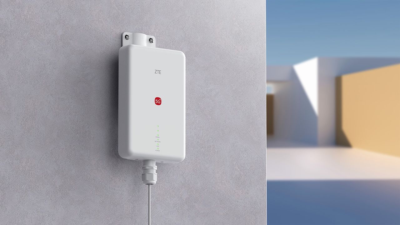 ZTE G51F 5G wychodzi poza oferty operatorów. Zewnętrzny router trafia do sprzedaży w popularnych sieciach