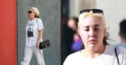 Wyposażona w torebkę Chanel Amanda Bynes spaceruje po mieście pod czujnym okiem paparazzi