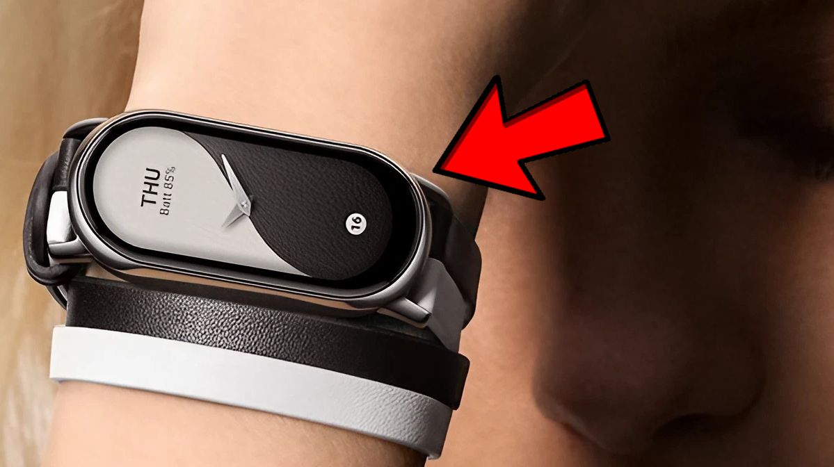 Xiaomi Smart Band 8 oficjalnie. Nową opaskę przyczepisz do buta i zagrasz na niej w gry