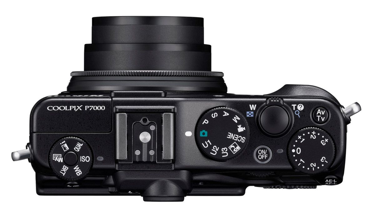 Nikon Coolpix P7000 - lustrzanka w kompakcie? 2