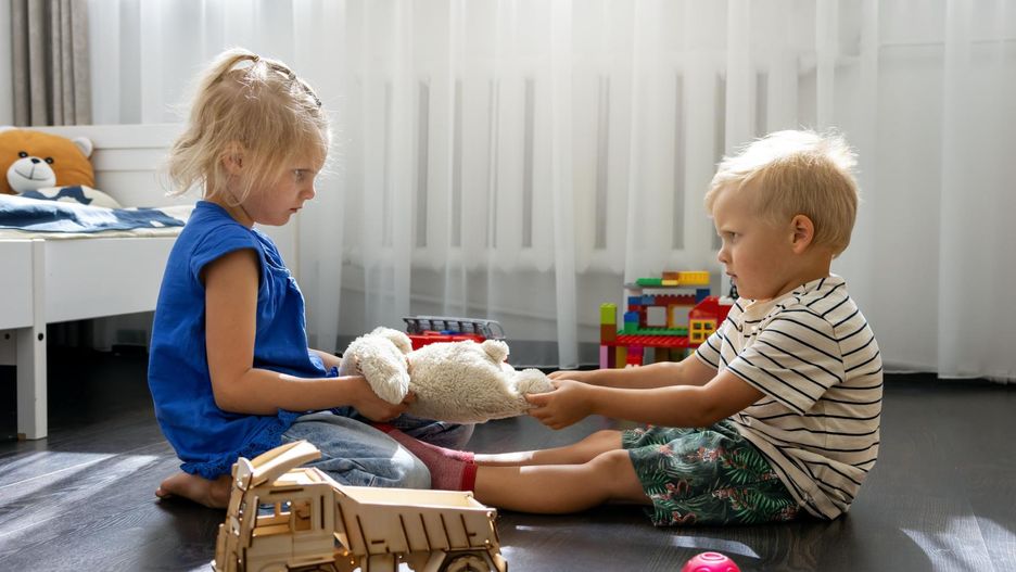 Eksperci i biznes łączą siły, by pomóc dzieciom się dogadywać. Efekt? Mądra bajka na trudne chwile