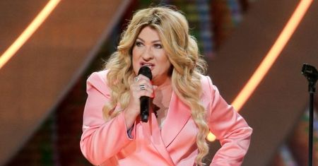 Internauci SUROWO o występie Beaty Kozidrak na Polsat SuperHit Festiwalu 2022: "To już NIE TEN GŁOS"