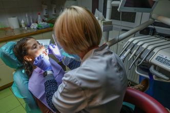 Nawet 3 tys. zł za stomatologa. Tak rosną ceny prywatnych wizyt