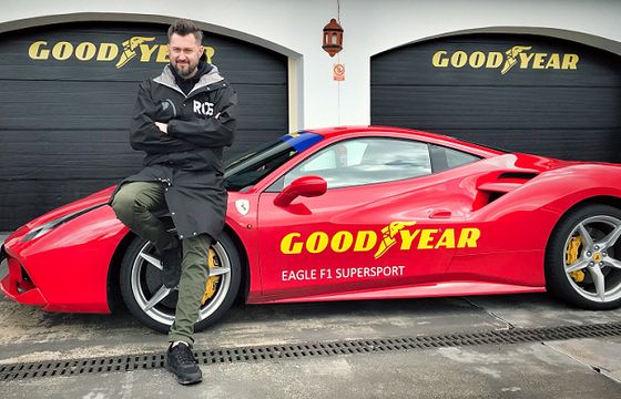 Marcin Prokop w kampanii opon SuperSport od Goodyeara (wideo)