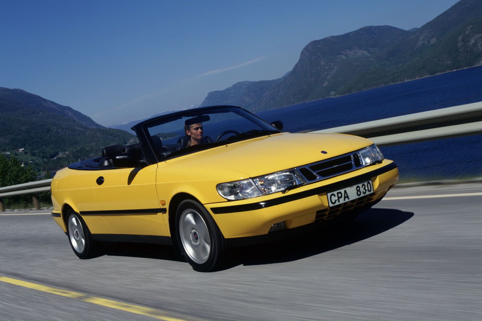 Saab-Convertible-015