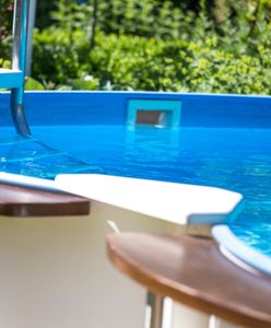 Makabryczne odkrycie za Odrą. Pływała w basenie