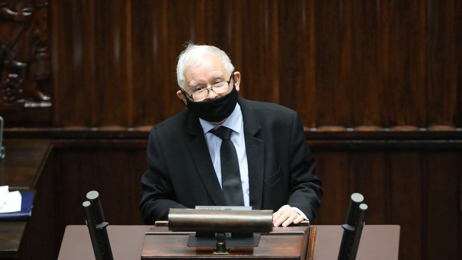 Sondaż. Zaufanie do polityków spada. Złe wieści dla Dudy, Morawieckiego i Kaczyńskiego