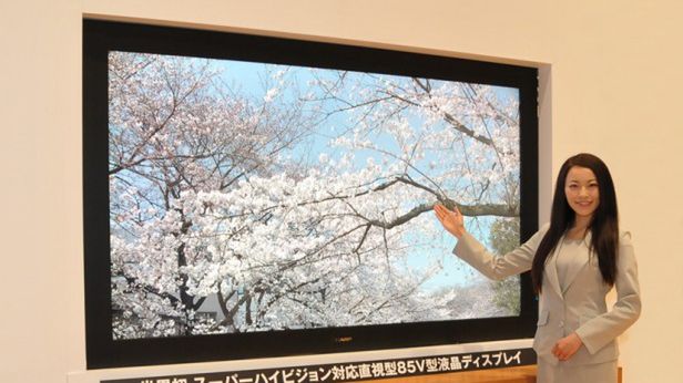 Superwysoka rozdzielczość na superwielkim ekranie Sharpa 1