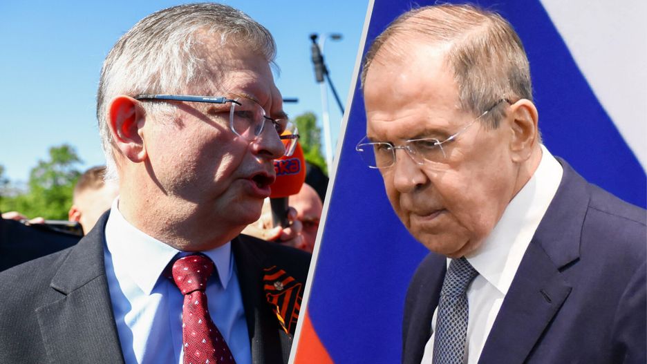 Ambasador Federacji Rosyjskiej w Polsce Siergiej Andiejew próbował złożyć kwiaty przed mauzoleum żołnierzy radzieckich