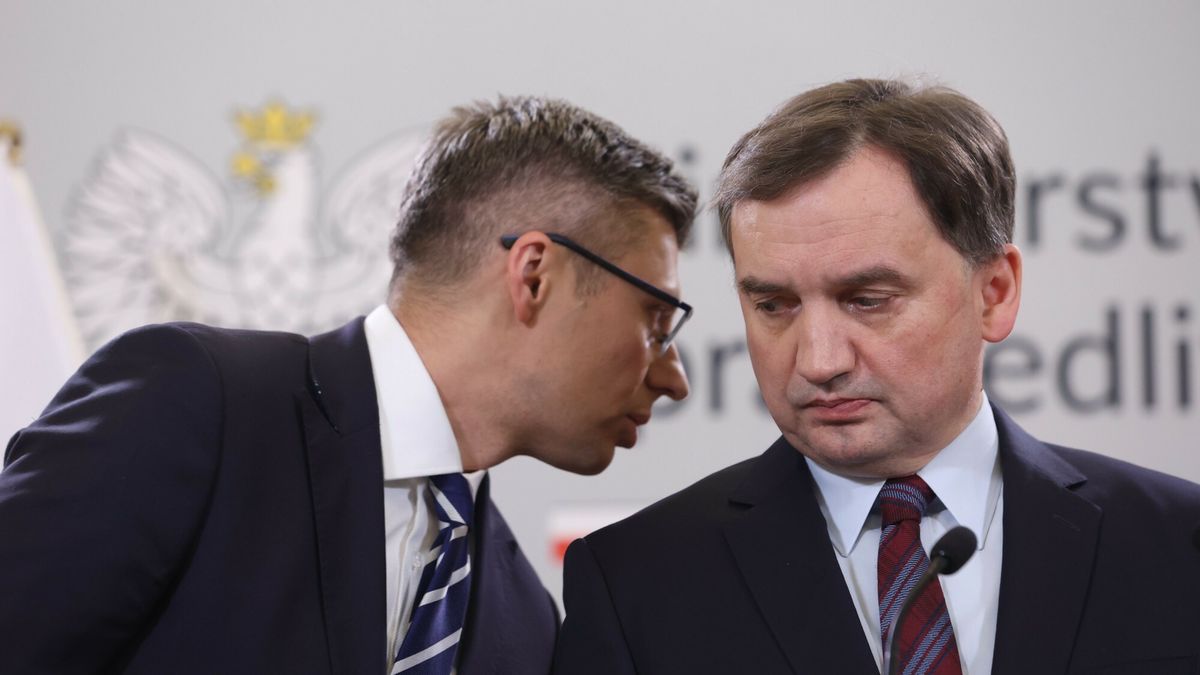 Konferencja Zbigniewa Ziobry
09.02.2023 Warszawa Konferencja Zbigniewa Ziobry, fot. Tomasz Jastrzebowski/REPORTER
n/z: Marcin Warchol, Zbigniew Ziobro
Tomasz Jastrzebowski/REPORTER