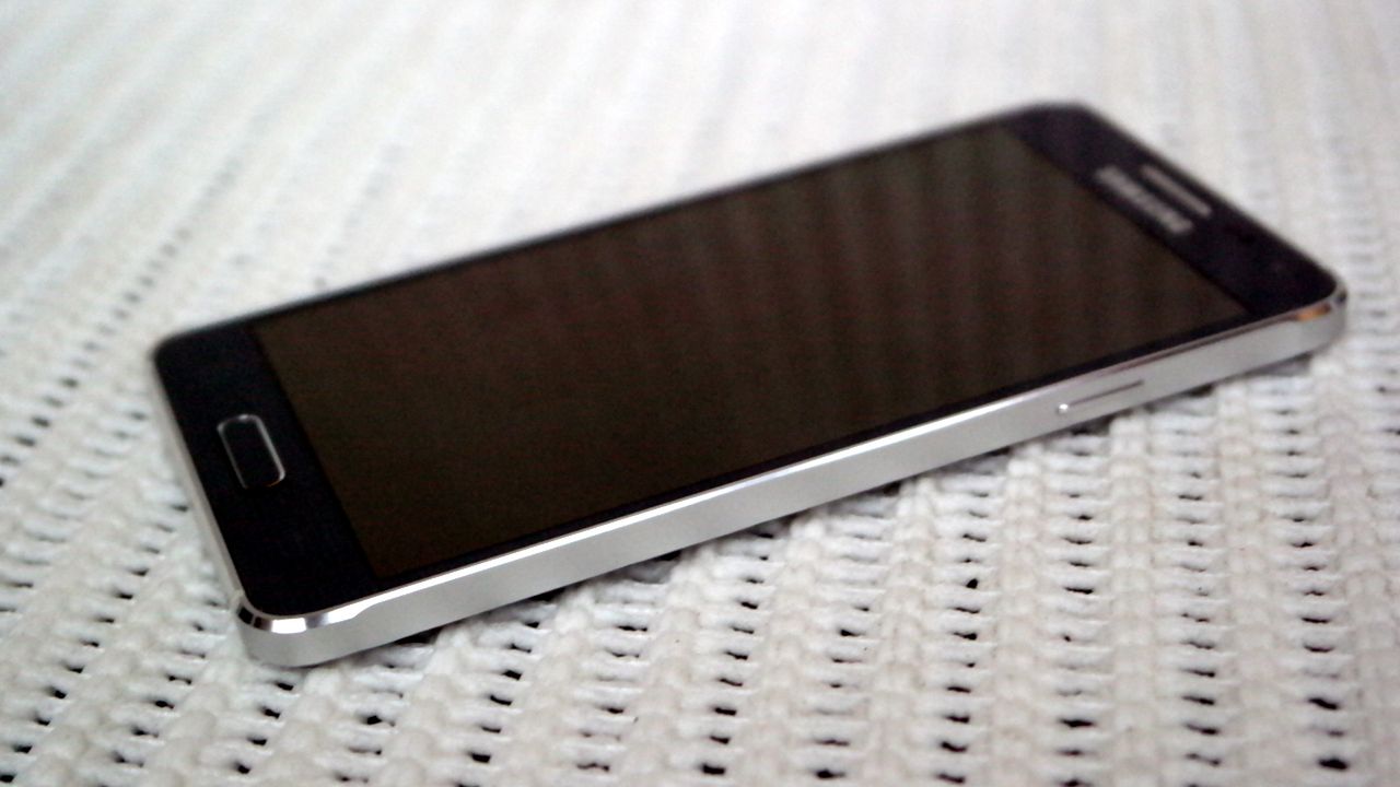 Galaxy S5 vs Galaxy Alpha - porównanie 14