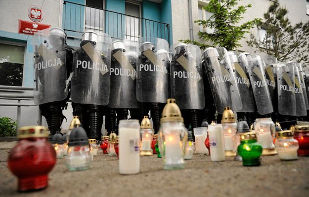 Wrocław: Kary więzienia za napaść na policjantów