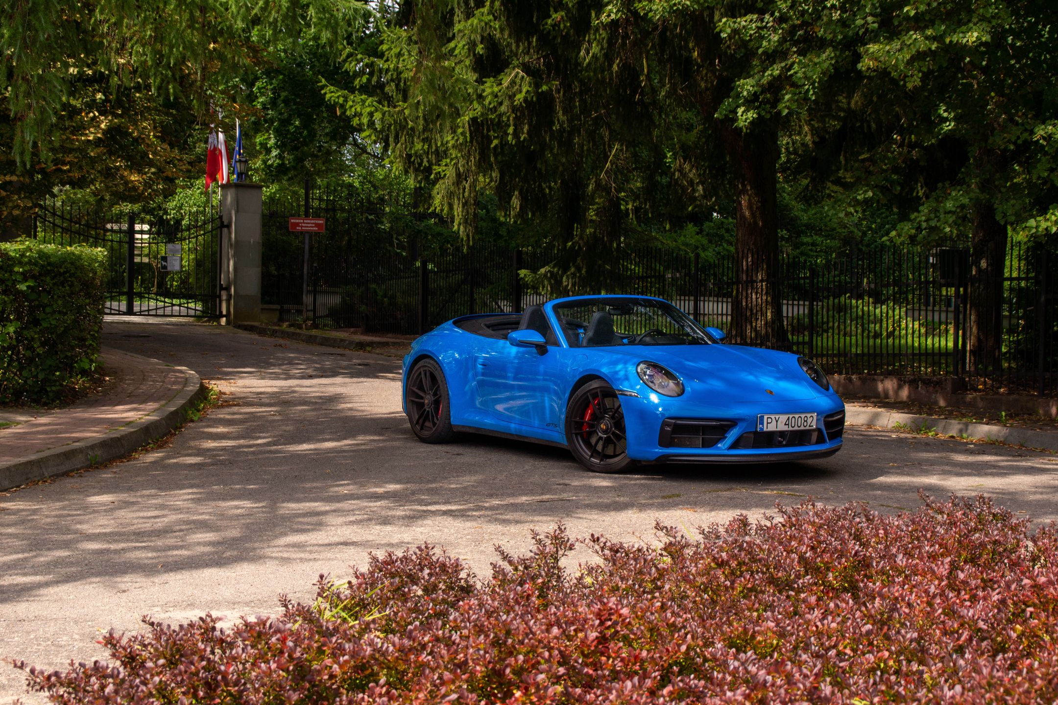 Porsche 911 Carrera 4 GTS Cabriolet