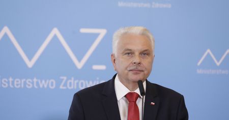 Obostrzenia. Kraska: galerie handlowe czynne być może od lutego, restauracje raczej nie