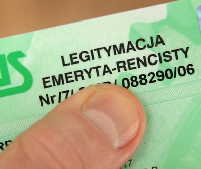 Nie każdy senior o tym wie. To umożliwia legitymacja emeryta