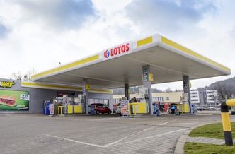 Lotos z zyskiem. Ciągle tankujemy mniej niż przed pandemią
