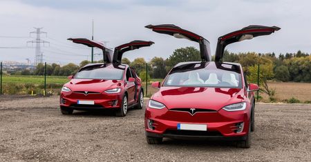 Inżynier Apple zginął w Tesli z autopilotem. Tesla: zawiódł człowiek