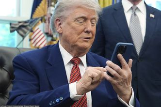 "Odebrałem telefon od Urszuli von der Leyen". Trump zmienił zdanie ws. ceł